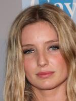 Annabelle Wallis