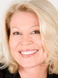 Leslie Easterbrook