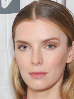 Betty Gilpin