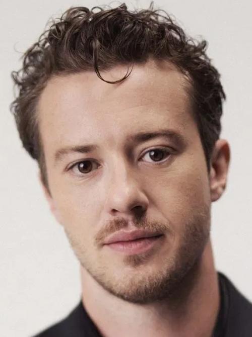 Joseph Quinn