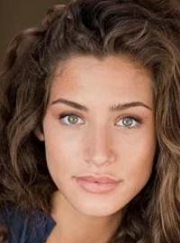Manon Azem