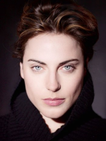 Antje Traue