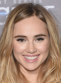 Suki Waterhouse